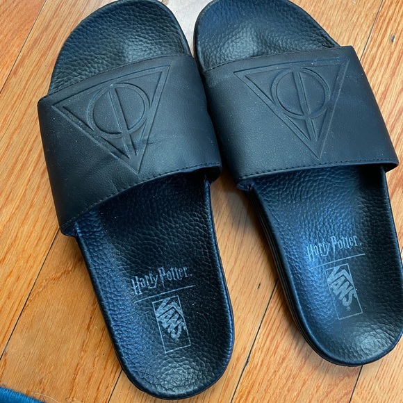 vans harry potter slides